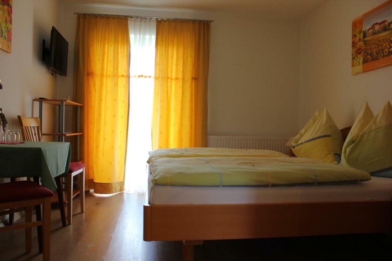 Kusternighof Hotel Velden am Wörthersee Buitenkant foto