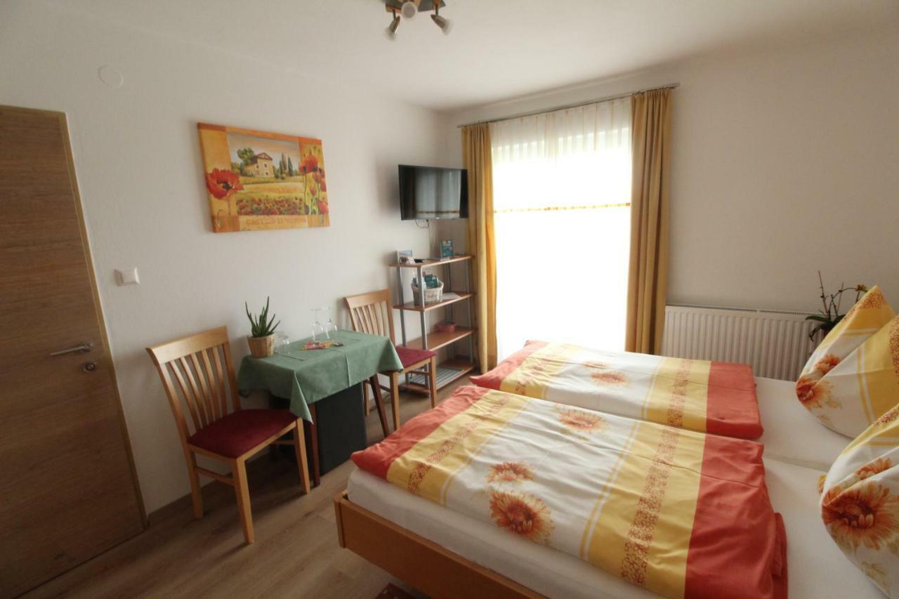 Kusternighof Hotel Velden am Wörthersee Buitenkant foto